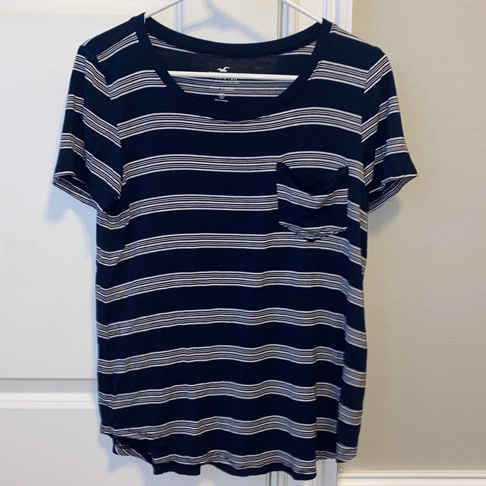 Hollister Tee